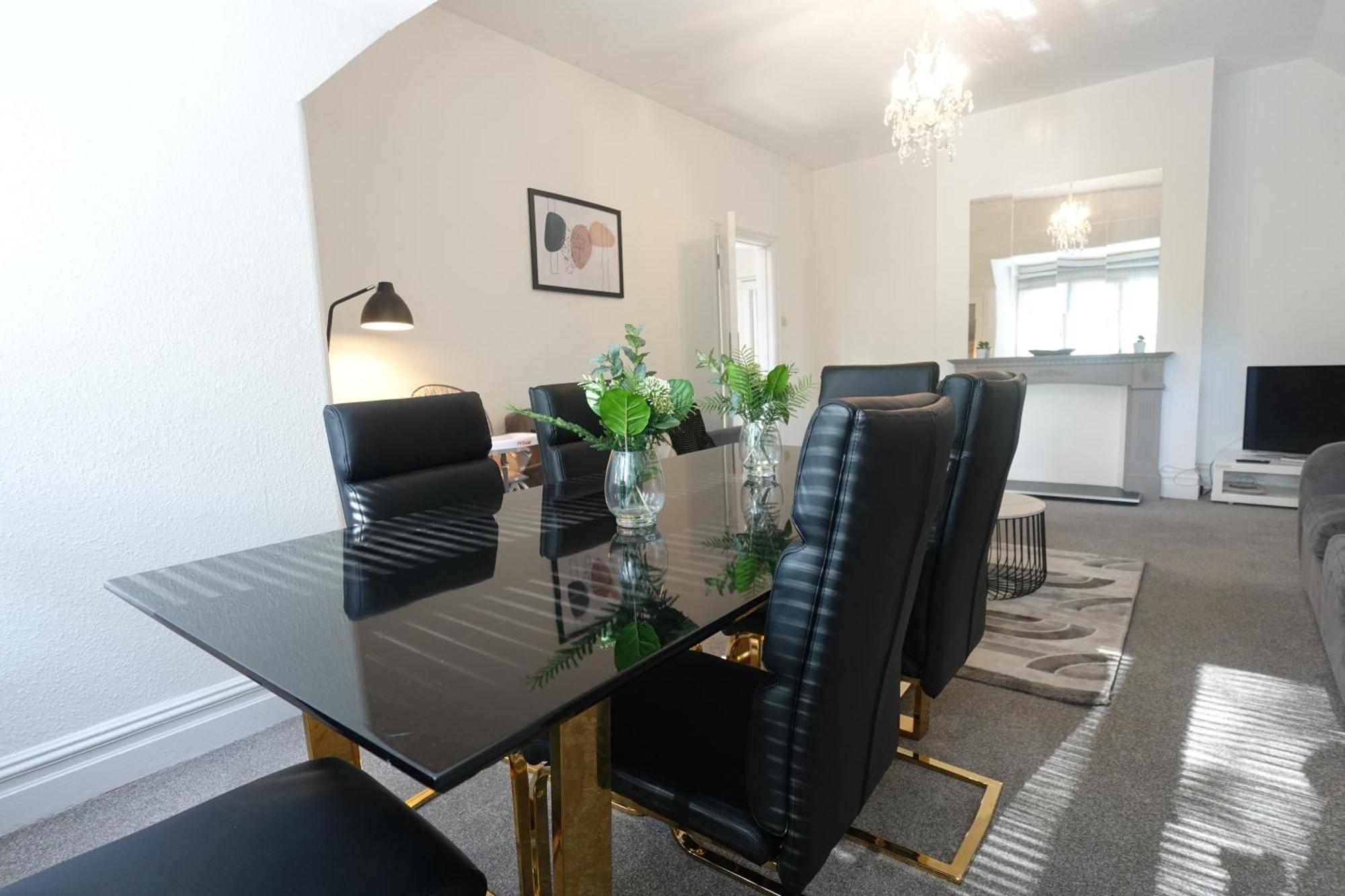 Apartment In Canford Cliffs Close To Sandbanks Beach Poole Esterno foto
